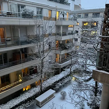 Un Ptit Soleil à *
