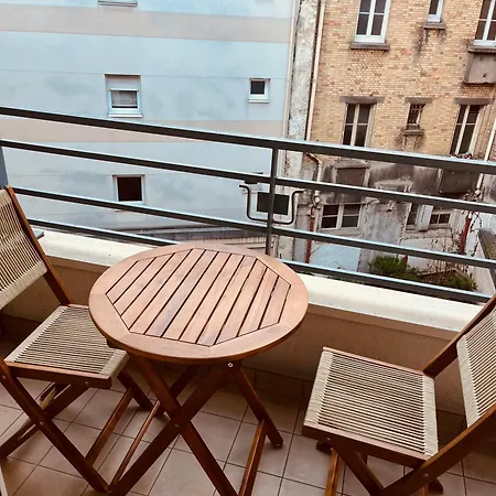 Un Ptit Soleil à Appartamento Parigi